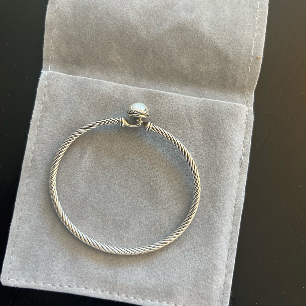 David Yurman Pearl Bracelet (Size Small)